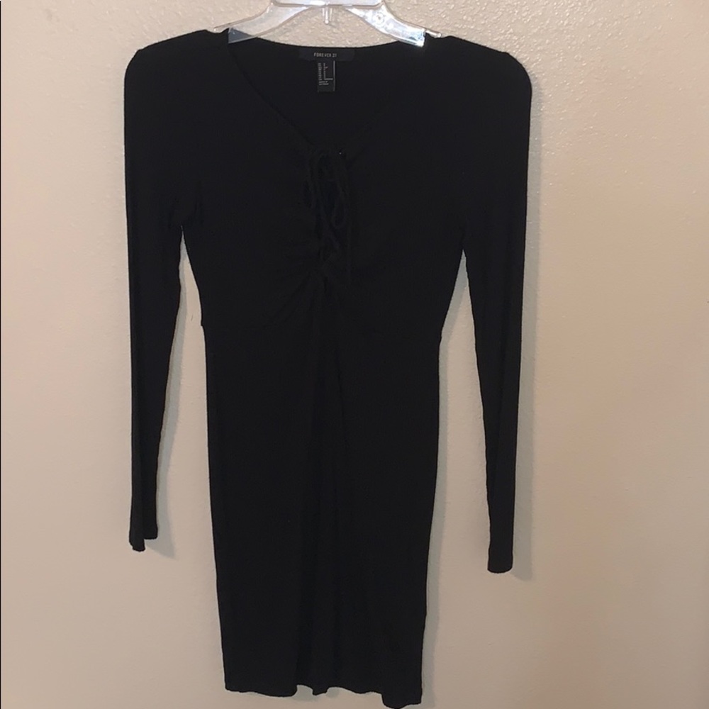 Black long sleeve dress